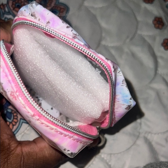 Colorful Patterned Coin Pouches - Picture 4 of 6